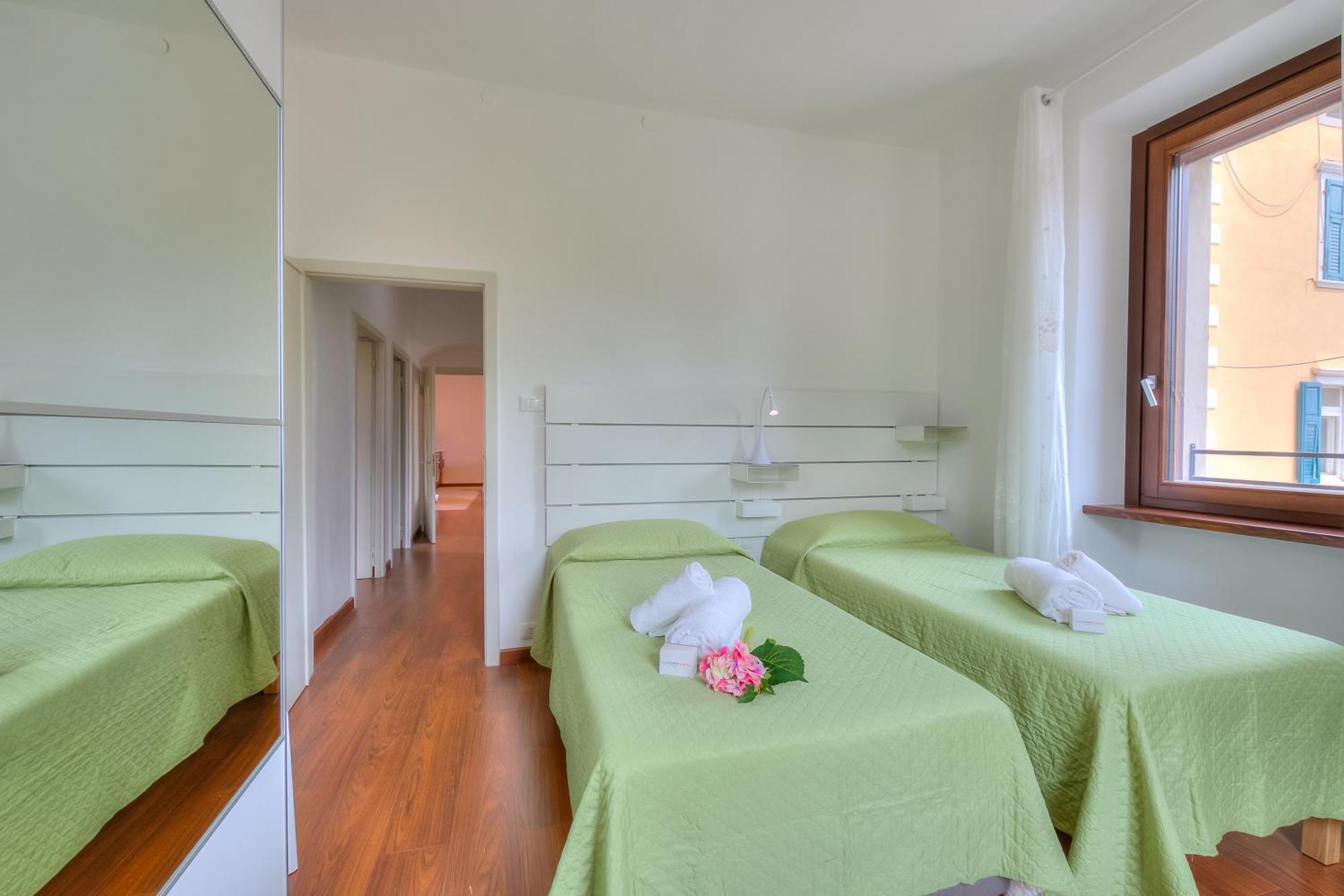 Residenza Rocca Del Lago 4 - Happy Rentals Riva del Garda Ngoại thất bức ảnh