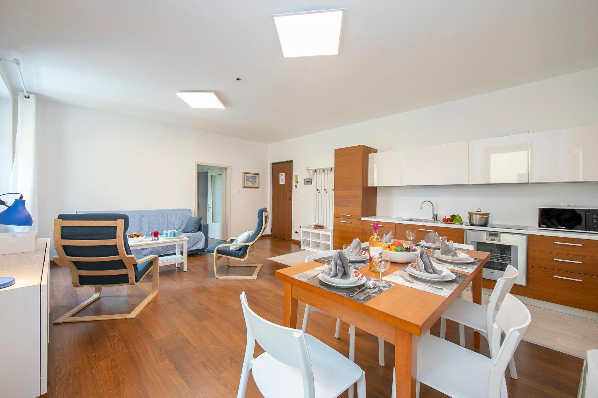 Residenza Rocca Del Lago 4 - Happy Rentals Riva del Garda Ngoại thất bức ảnh